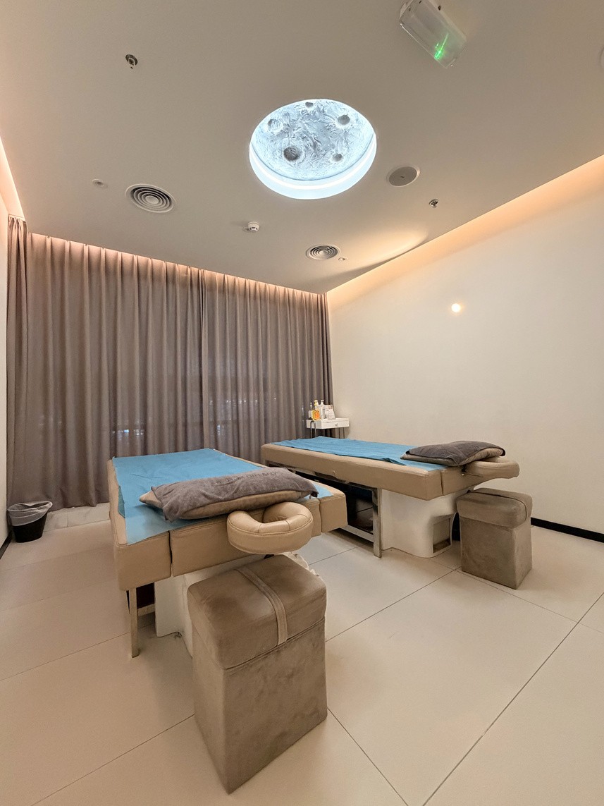 A calm DIFFANY treatment room